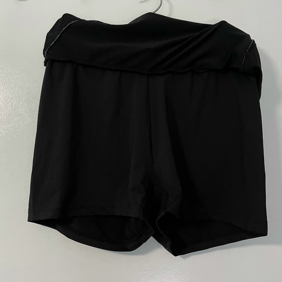 Netball / tennis skirt / shorts - Picture 4 of 4